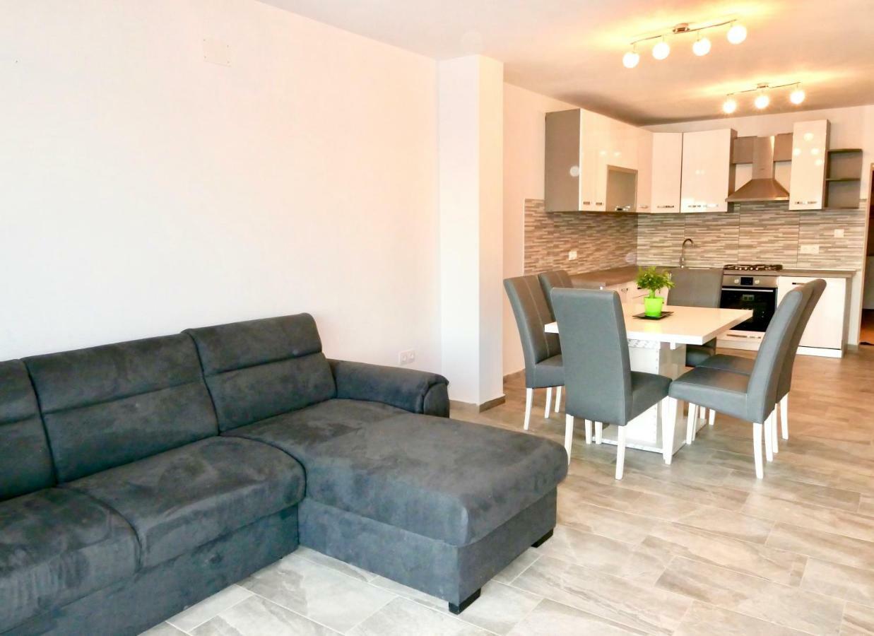 Antonia Apartments زافالاتيكا المظهر الخارجي الصورة